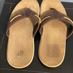 Sperry Topsiders Men’s Leather Flipflops
